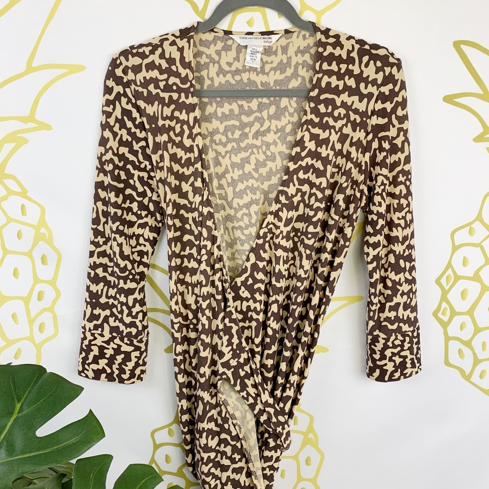 Diane Von Furstenberg Women's 4 Vintage 100% Silk Brown Animal Print Wrap Dress!